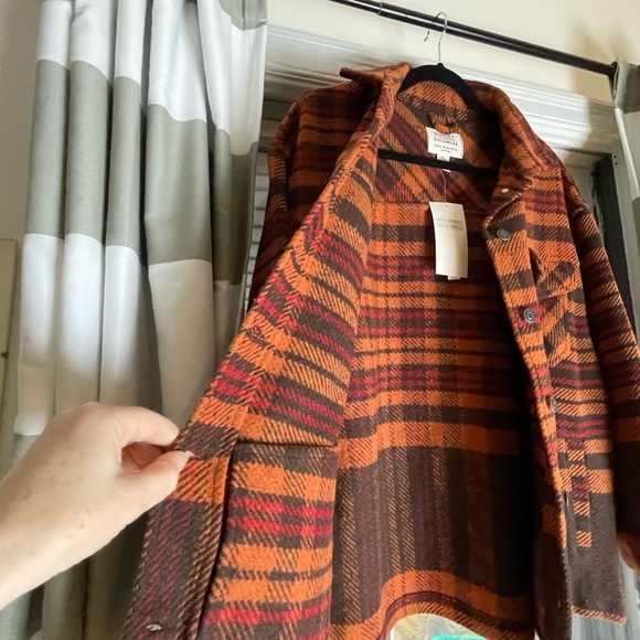 Ashley International Shacket with great detail and warm and cozy New Size M - Picture 9 of 14